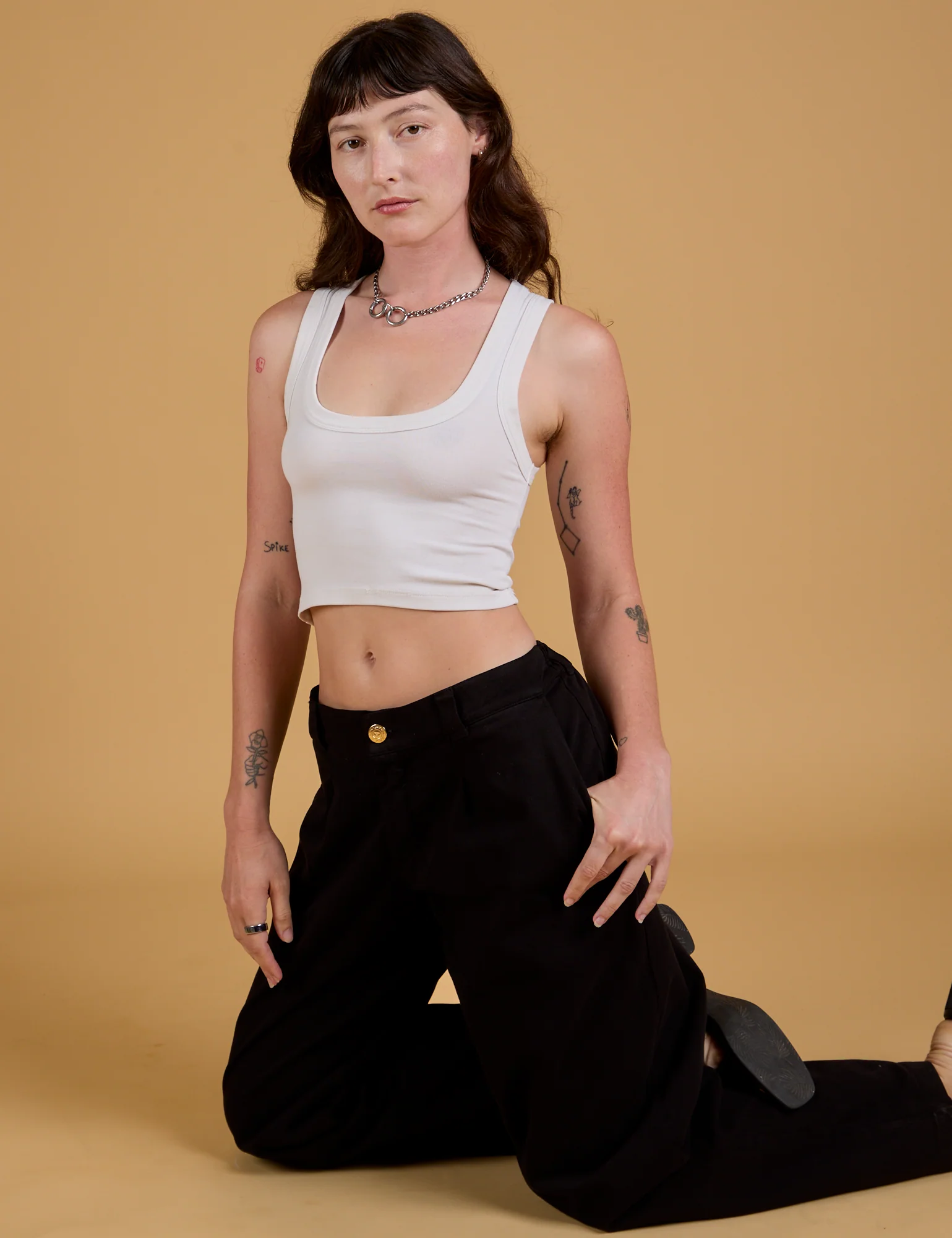 Baggy Mid-Rise Trousers - Basic Black - Image 10