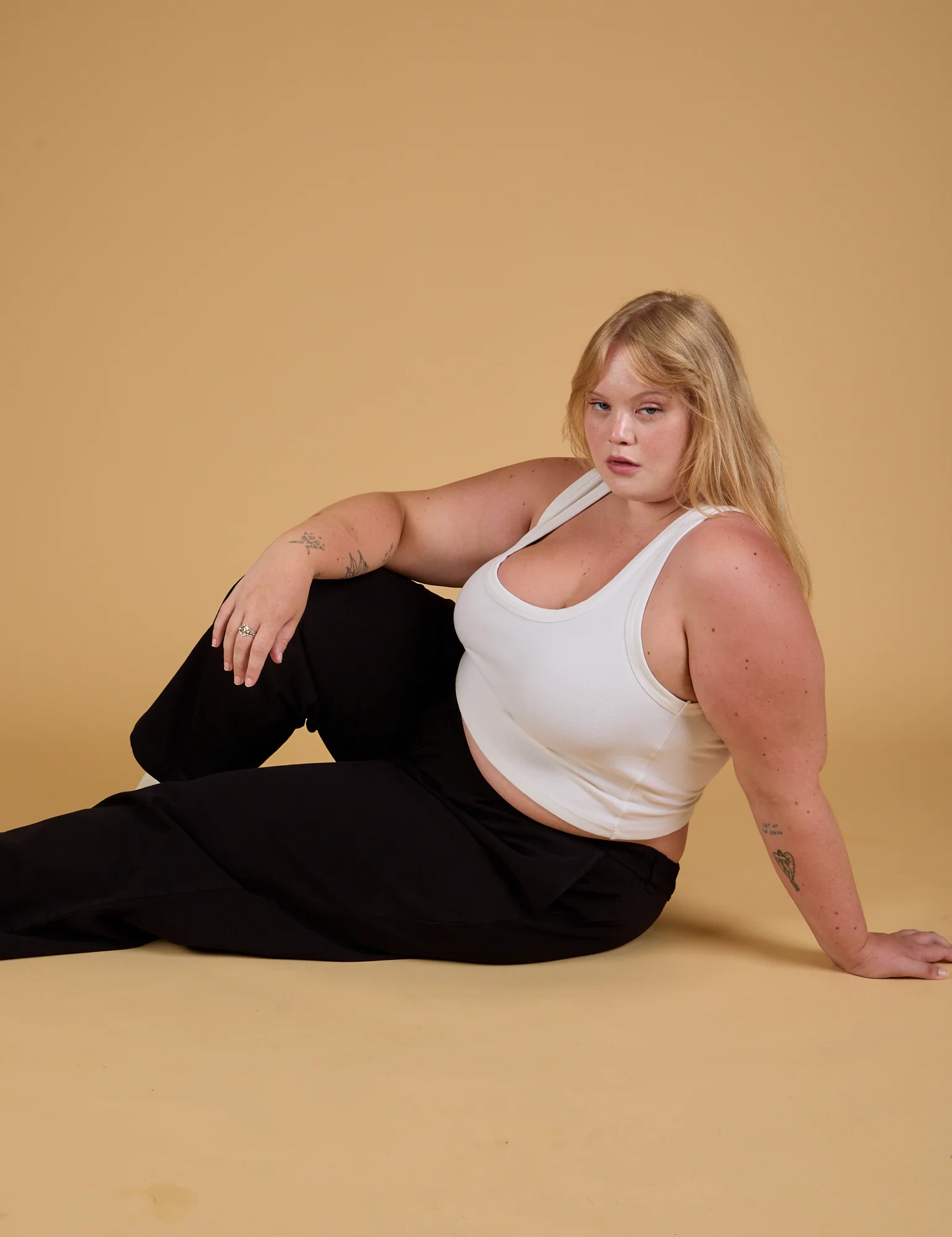 Baggy Mid-Rise Trousers - Basic Black - Image 23