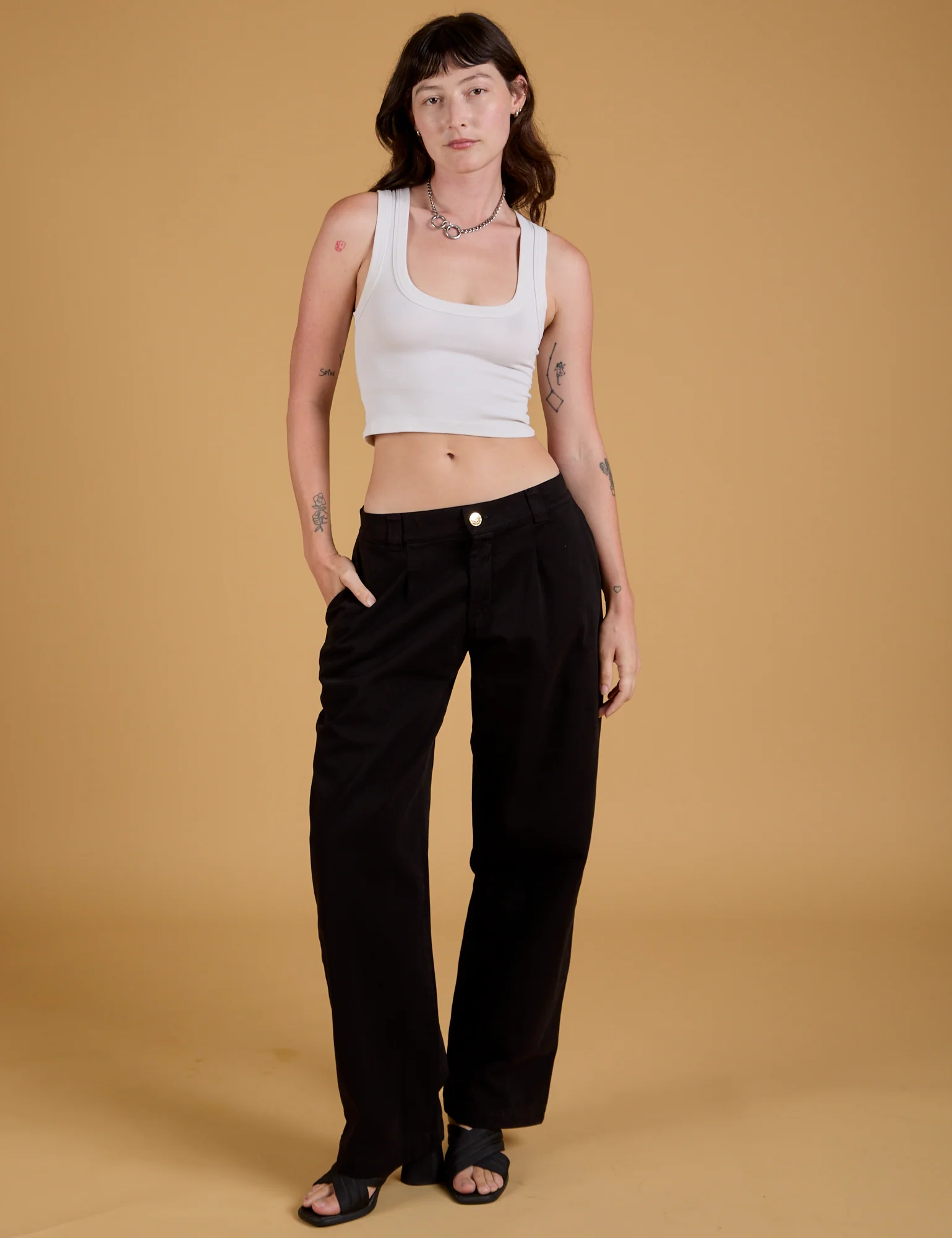 Baggy Mid-Rise Trousers - Basic Black - Image 3