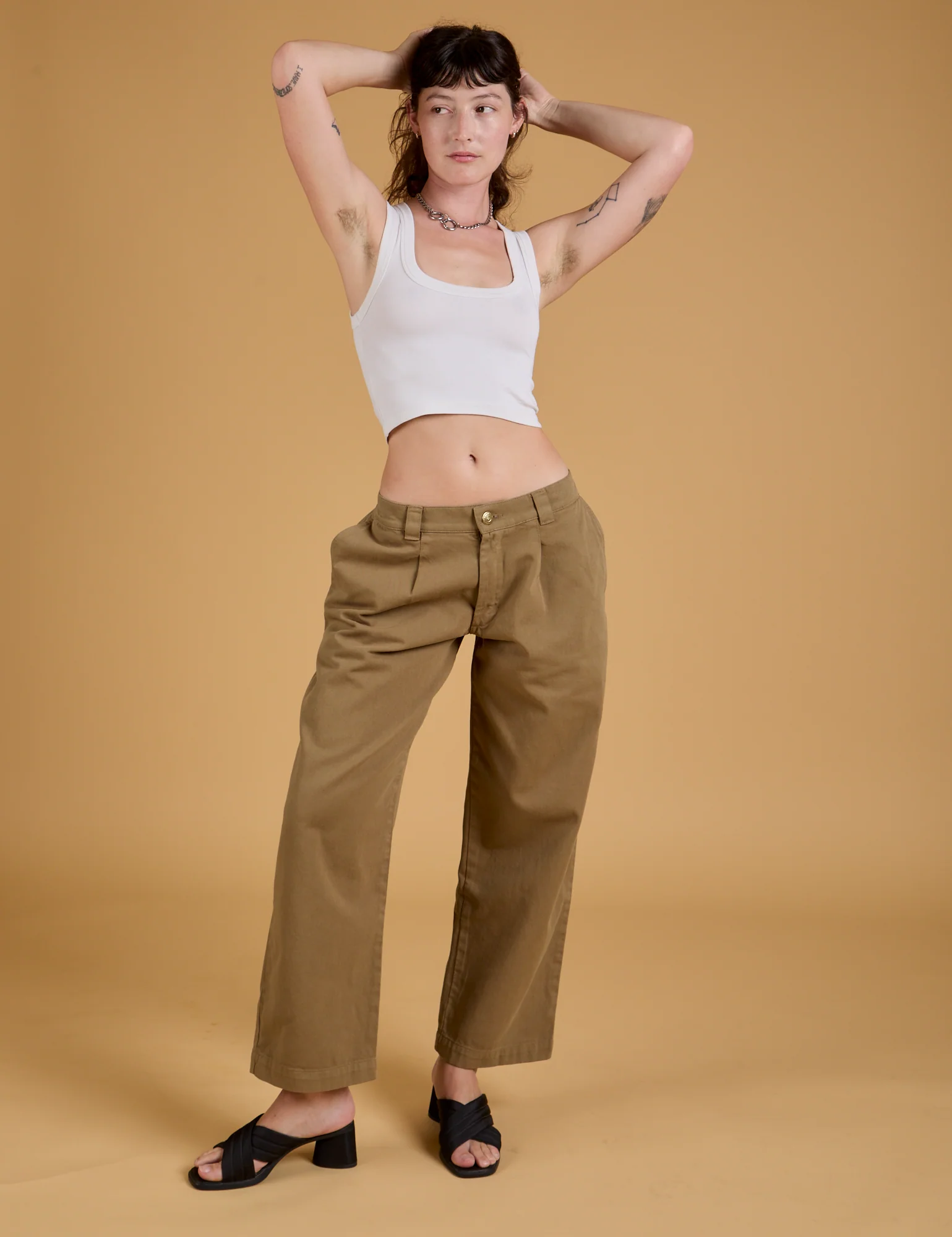 Baggy Mid-Rise Trousers - Desert Brown - Image 19