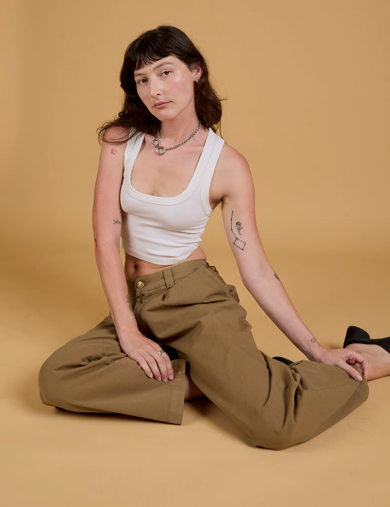 Baggy Mid-Rise Trousers - Desert Brown - Image 25
