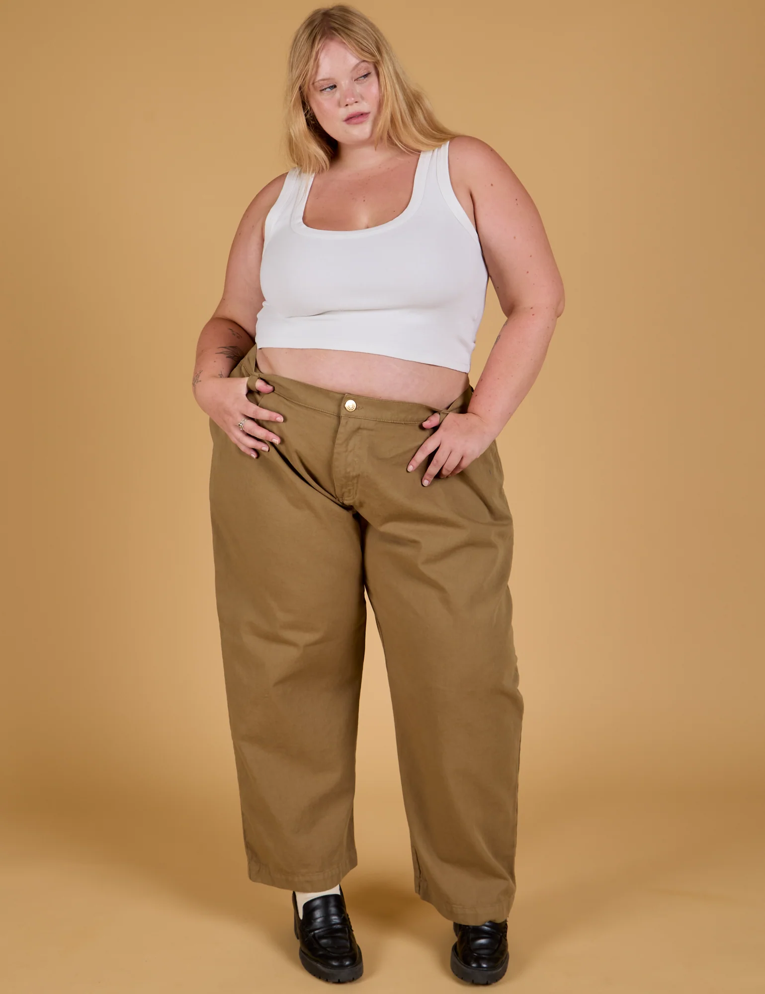 Baggy Mid-Rise Trousers - Desert Brown - Image 9