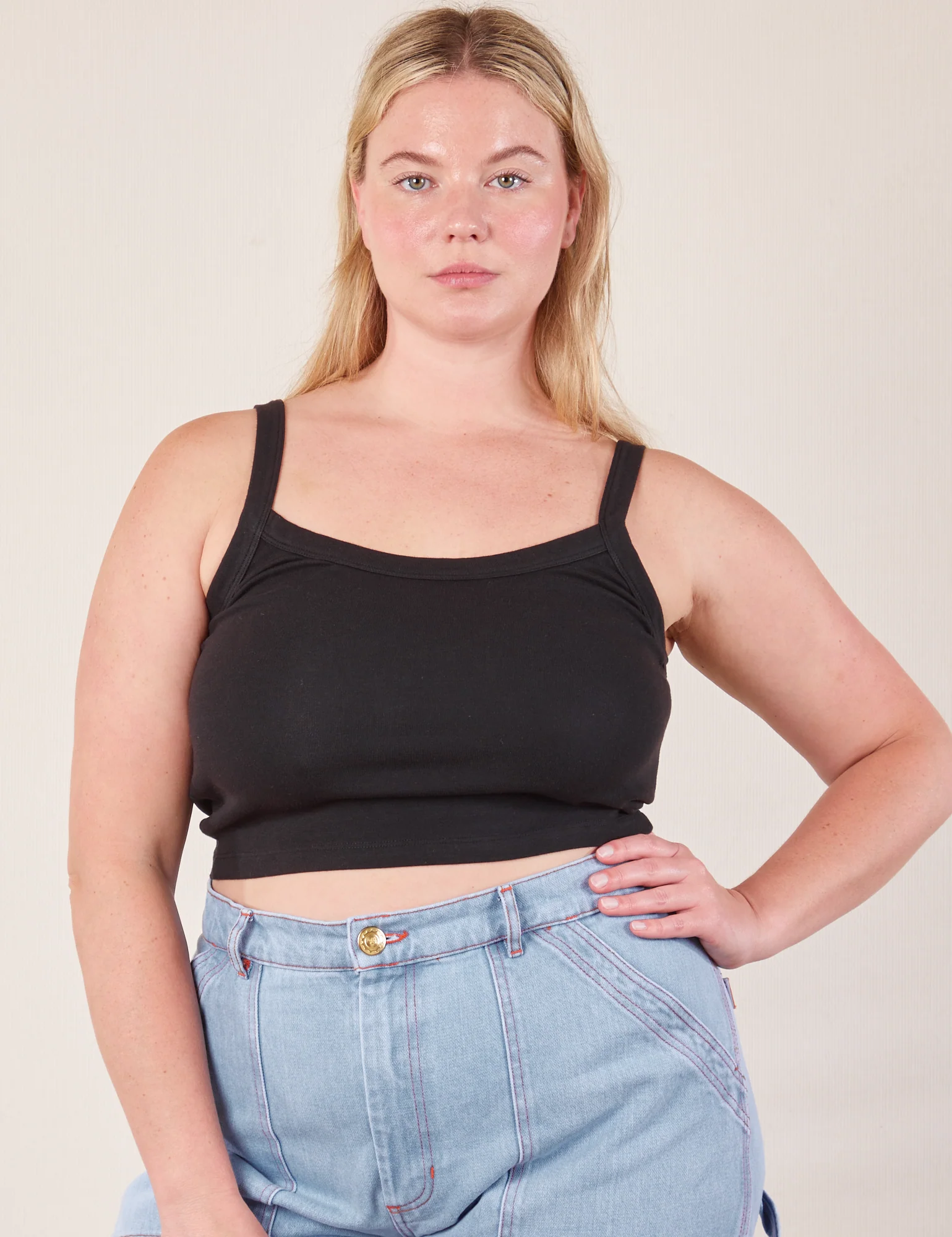 Cropped Cami - Basic Black - Image 3