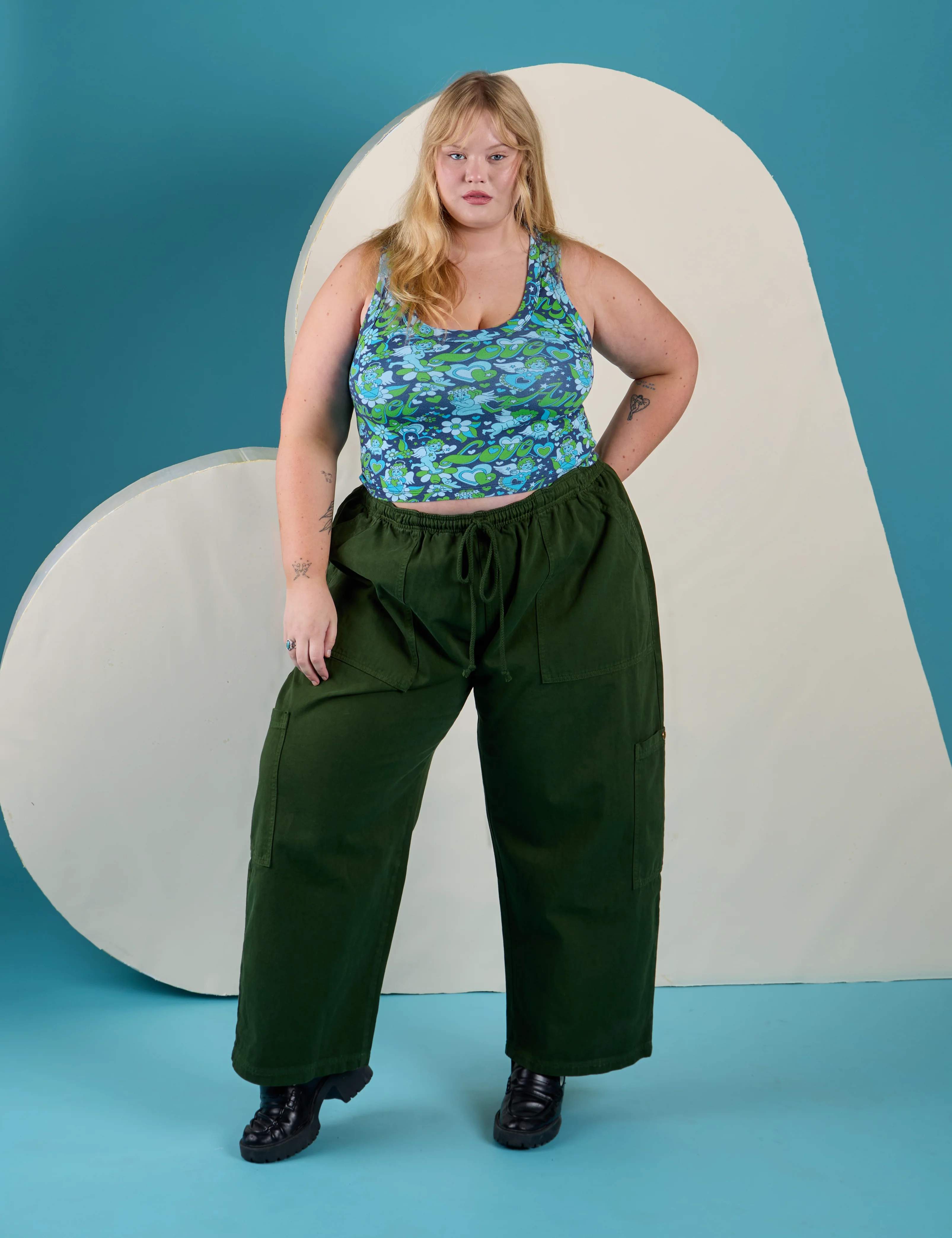 Cropped Tank Top - Angel Print - Image 9