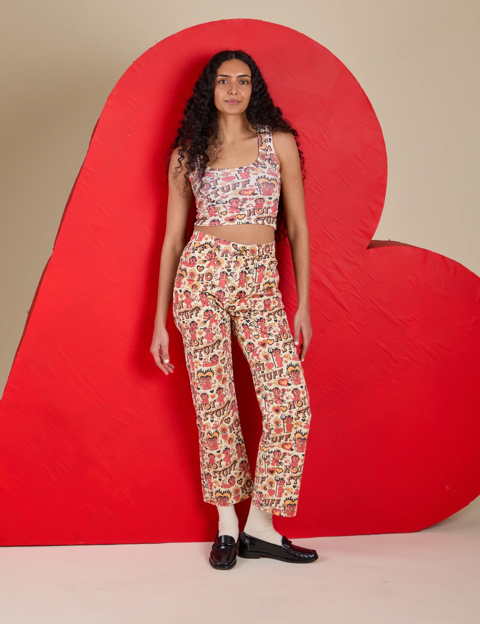 Cropped Tank Top - Hot Stuff Print - Image 6